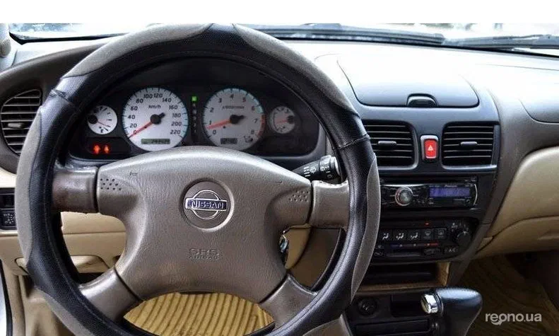 Nissan Sunny 2002 - 5