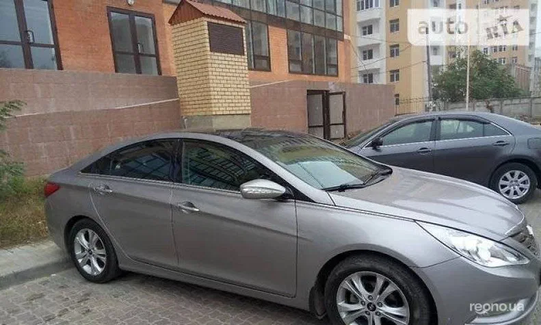 Hyundai Sonata 2011 - 0