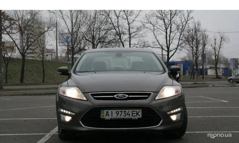 Ford Mondeo 2011 - 21