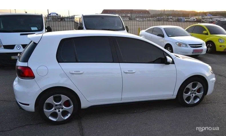 Volkswagen Golf 2011 - 20