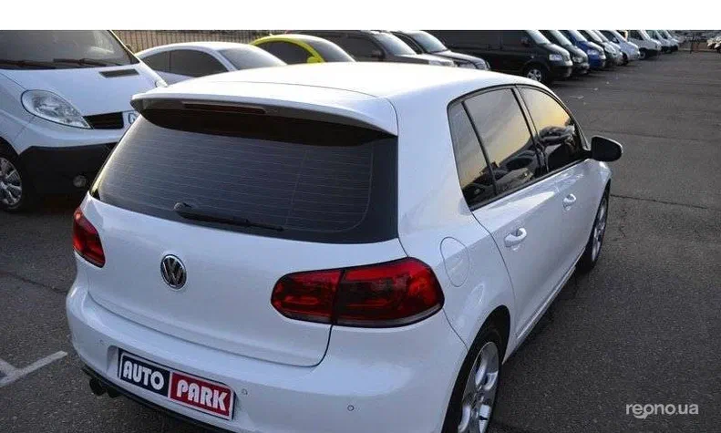 Volkswagen Golf 2011 - 21