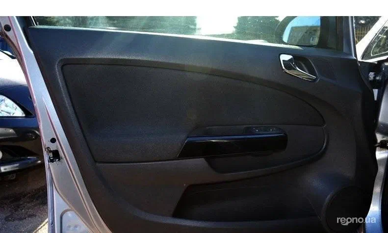 Opel Corsa 2008 - 8
