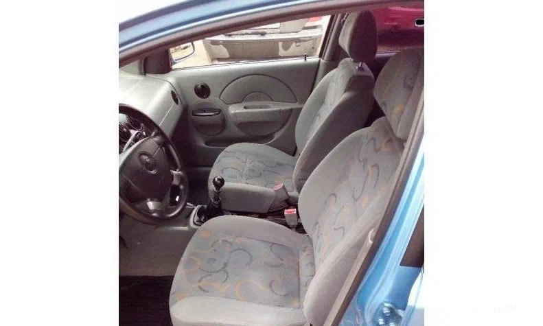 Chevrolet Aveo 2005 - 8