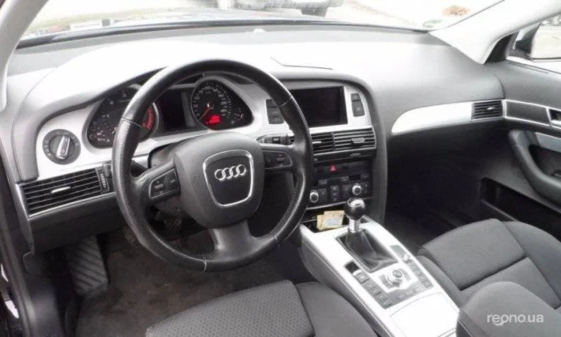 Audi A6 2010 - 22