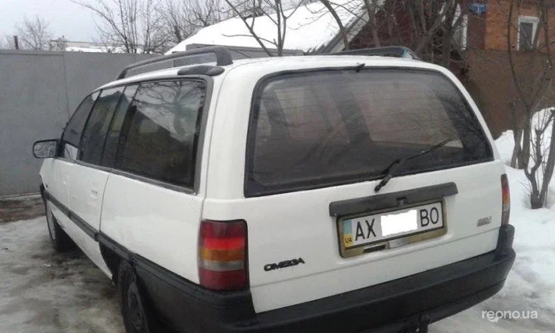 Opel Omega 1990 - 7