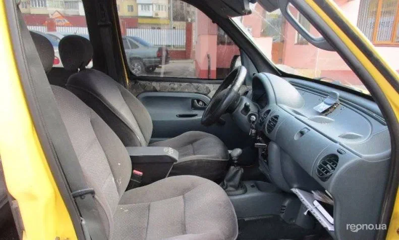 Renault Kangoo 1999 - 11