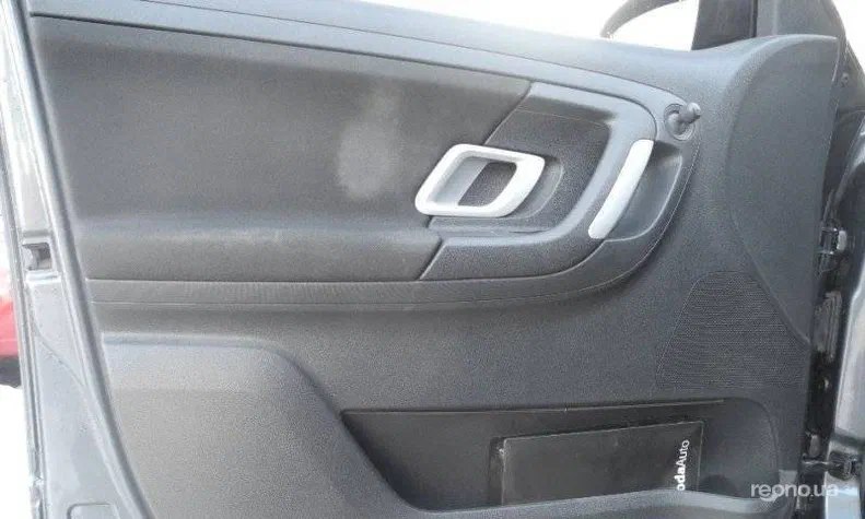 Skoda Fabia 2008 - 23