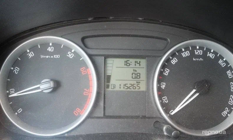 Skoda Fabia 2008 - 17