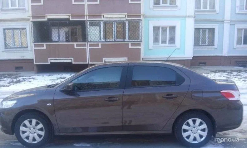 Peugeot 301 2013 - 0