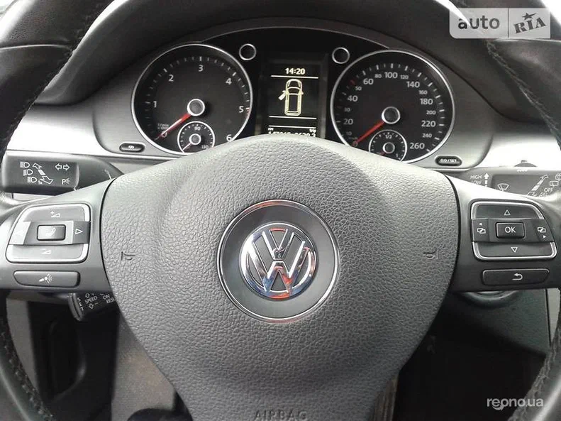 Volkswagen Passat 2013 - 10