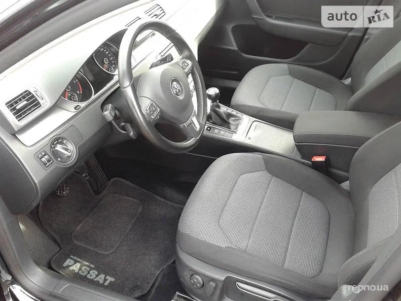 Volkswagen Passat 2013 - 11