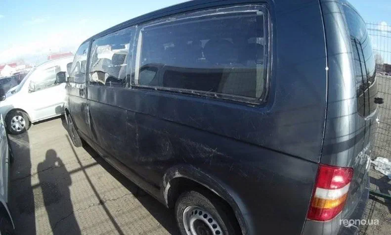 Volkswagen Caravelle 2008 - 2