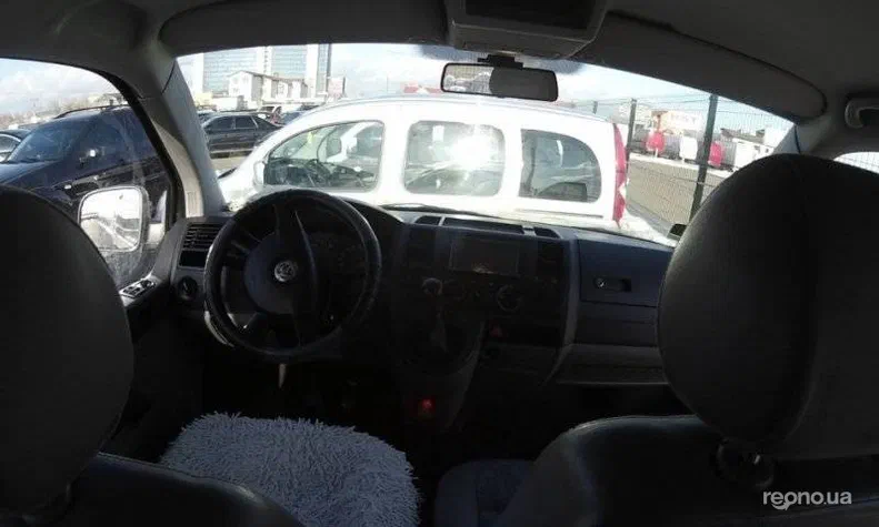 Volkswagen Caravelle 2008 - 8