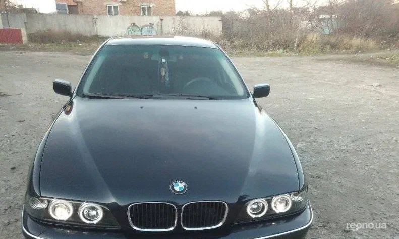 BMW 5 серія 1999 - 8