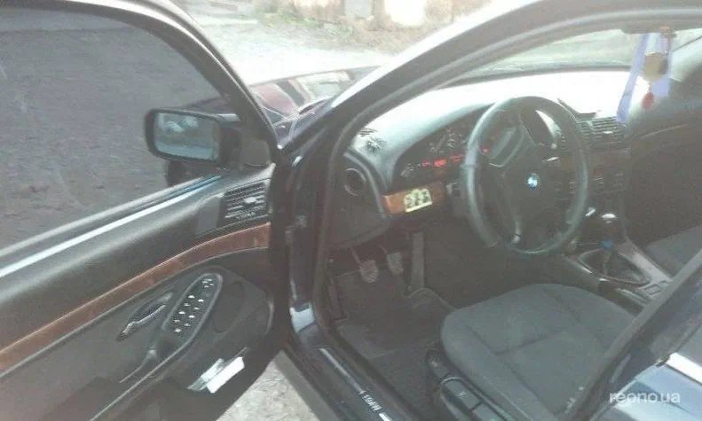 BMW 5 серія 1999 - 5