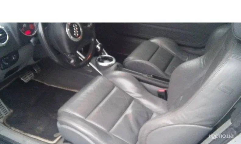 Audi TT 2004 - 5