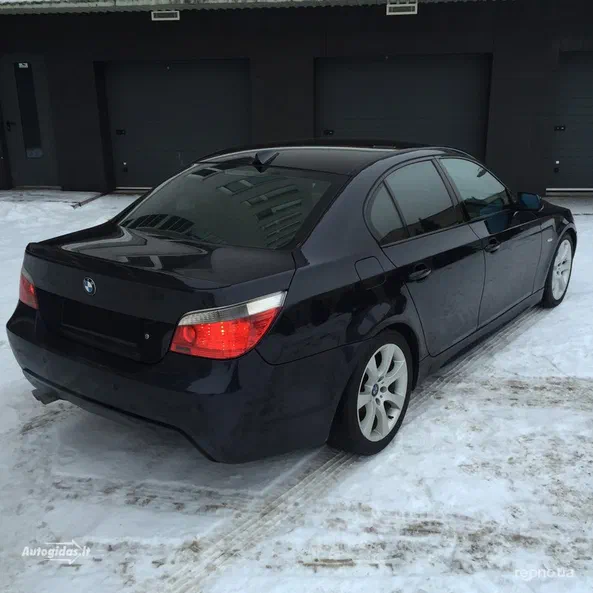 BMW 5 серія 2005 - 7