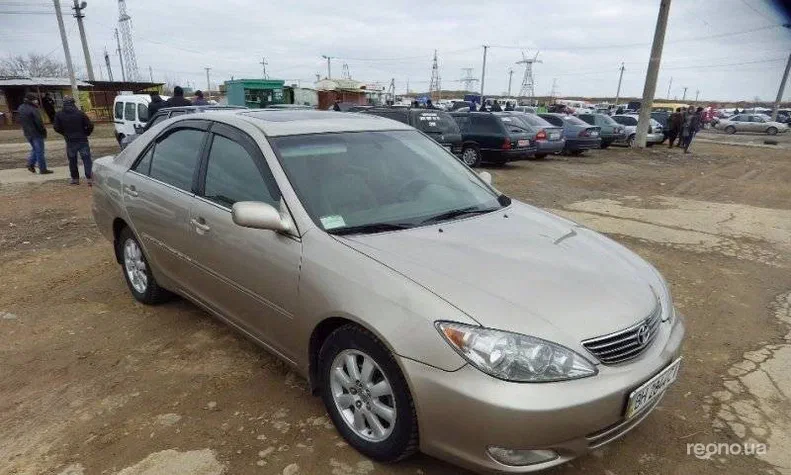 Toyota Camry 2002 - 4