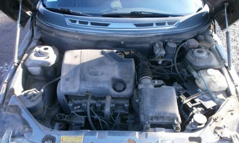 Lada (ВАЗ) 2110 2011 - 4