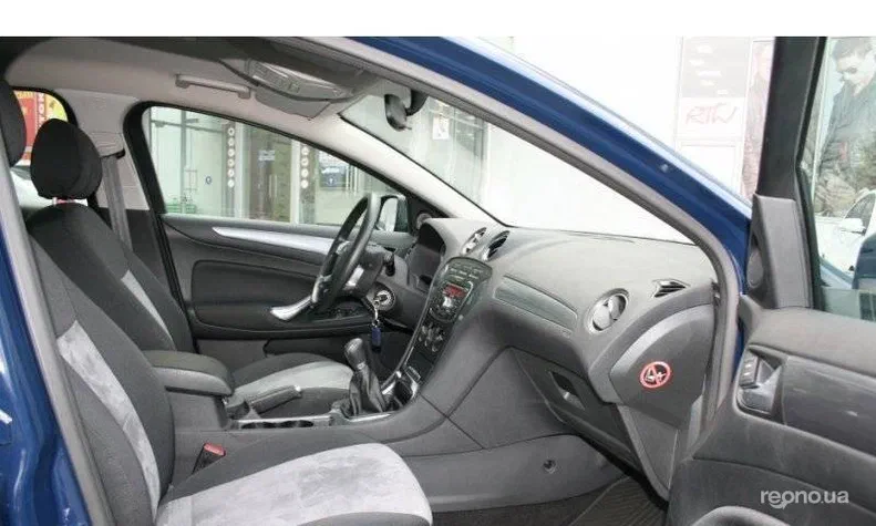 Ford Mondeo 2013 - 5