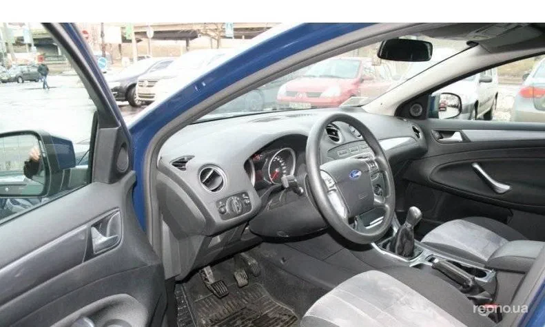 Ford Mondeo 2013 - 6