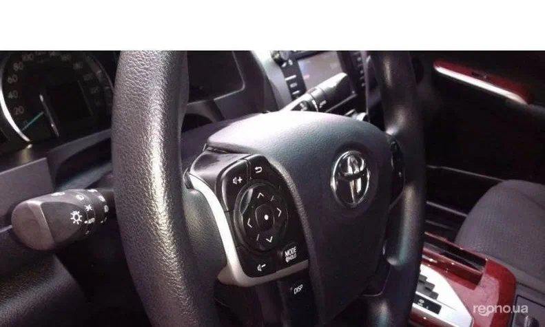 Toyota Camry 2012 - 3