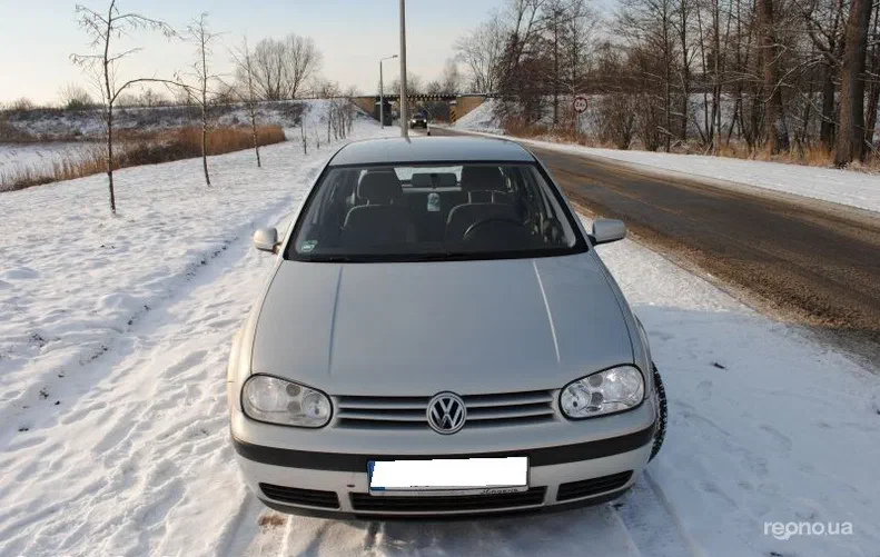 Volkswagen Golf 2002