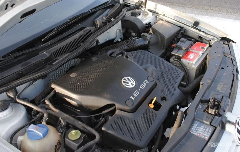 Volkswagen Golf 2002 - 14