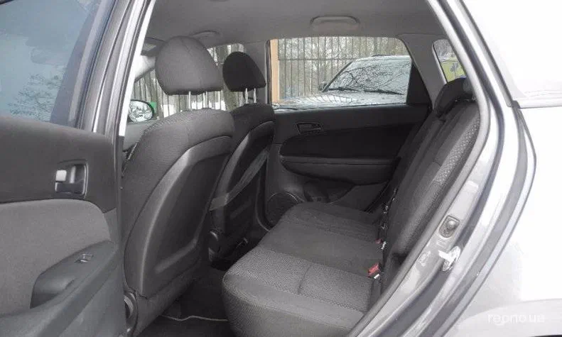 Hyundai i30 2011 - 17