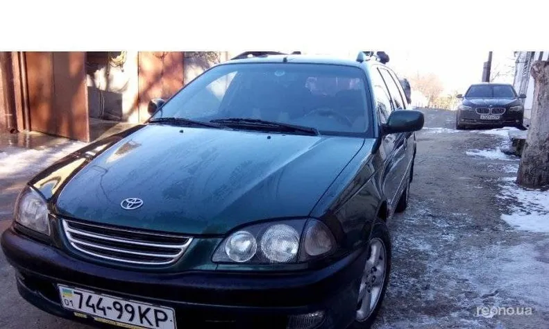 Toyota Avensis 2000 - 0