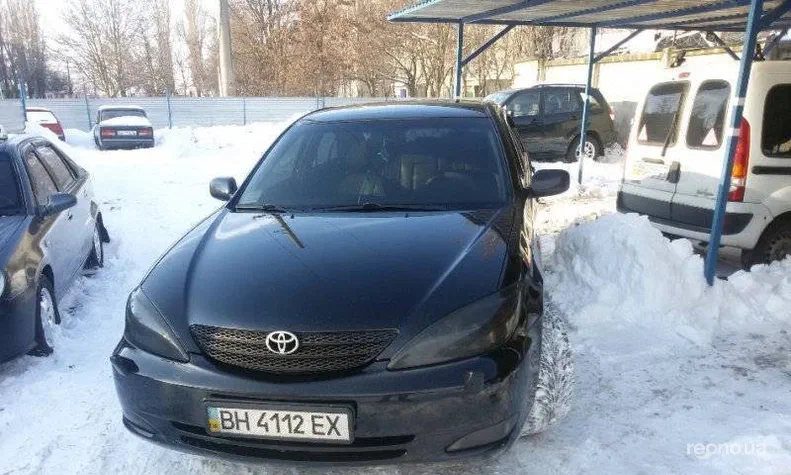 Toyota Camry 2004 - 0