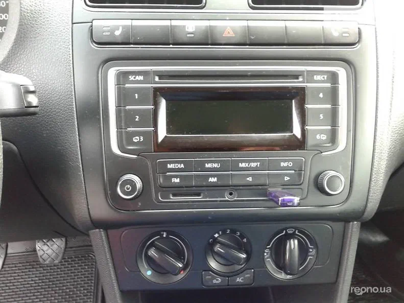 Volkswagen Polo 2014