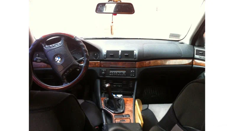 BMW 5 серии 1998