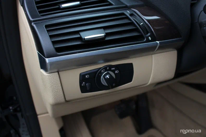 BMW X5 2011 - 7