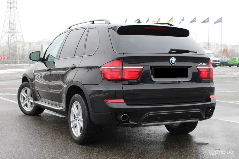 BMW X5 2011 - 16