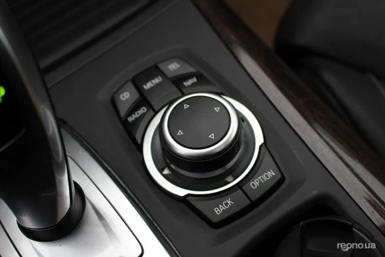 BMW X5 2011 - 23
