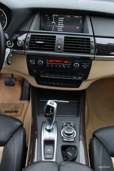 BMW X5 2011 - 19