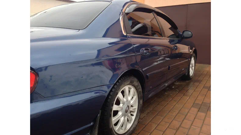 Hyundai Sonata 2004