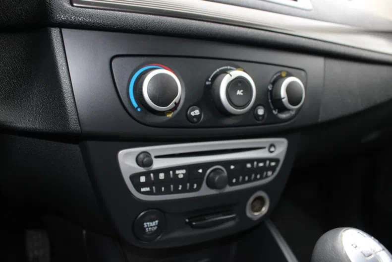 Renault Megane 2010 - 20