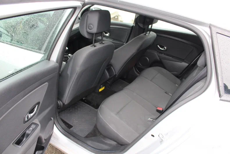 Renault Megane 2010 - 8