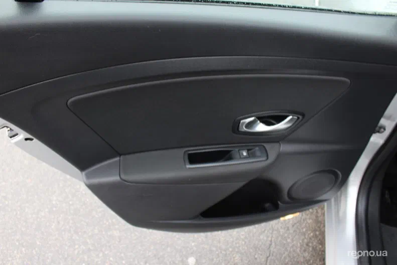 Renault Megane 2010 - 9