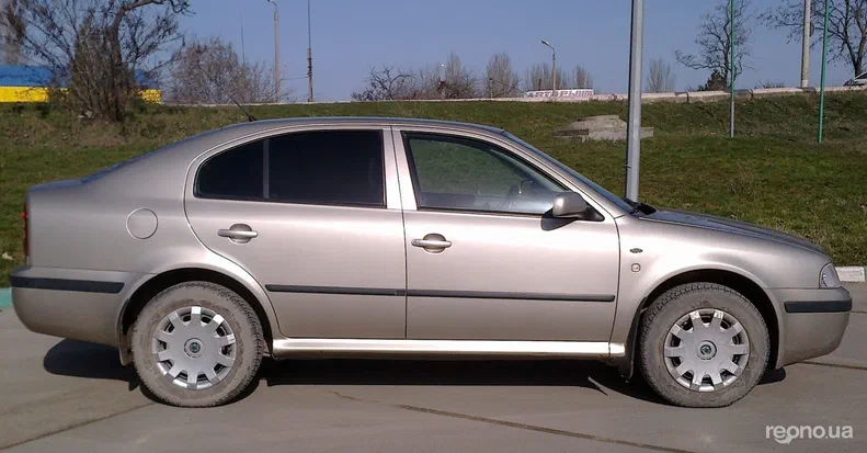 Skoda Octavia 2004 - 5