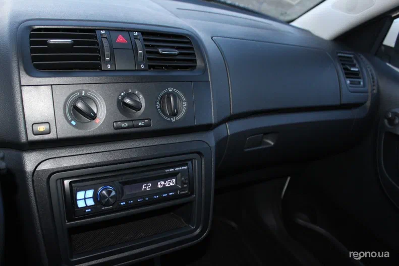 Skoda Fabia 2013 - 11