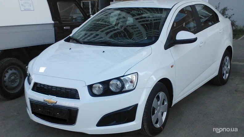 Chevrolet Aveo 2015 - 6