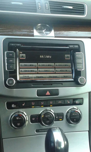 Volkswagen Passat 2011