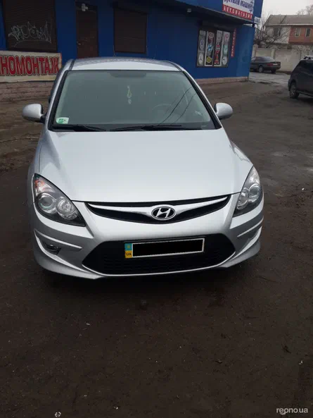 Hyundai i30 2011