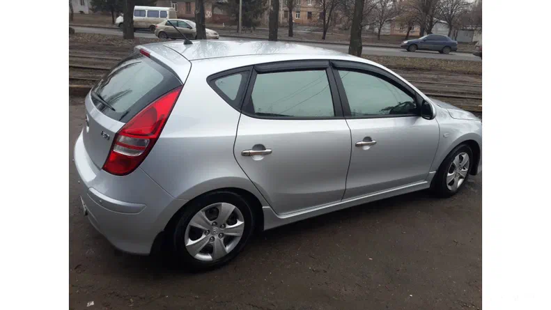 Hyundai i30 2011