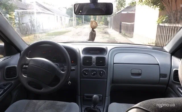 Renault Laguna 2000