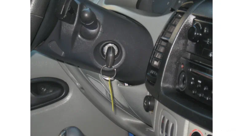 Renault Trafic 2005 - 13