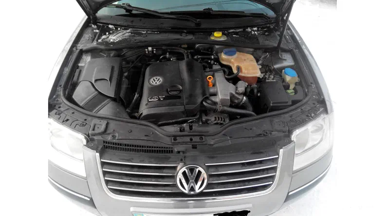 Volkswagen Passat 2001 - 9